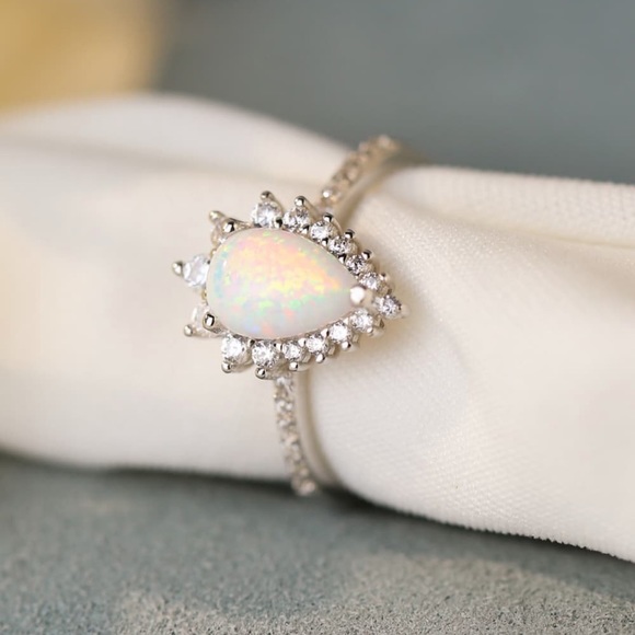 https://dar-go.com/products/platinum-plated-opal-pear-shape-ring?utm_content - Picture 4 of 7